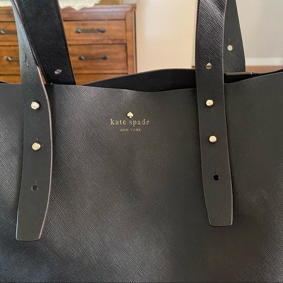Kate Spade Large Tote - Picture 2 of 15